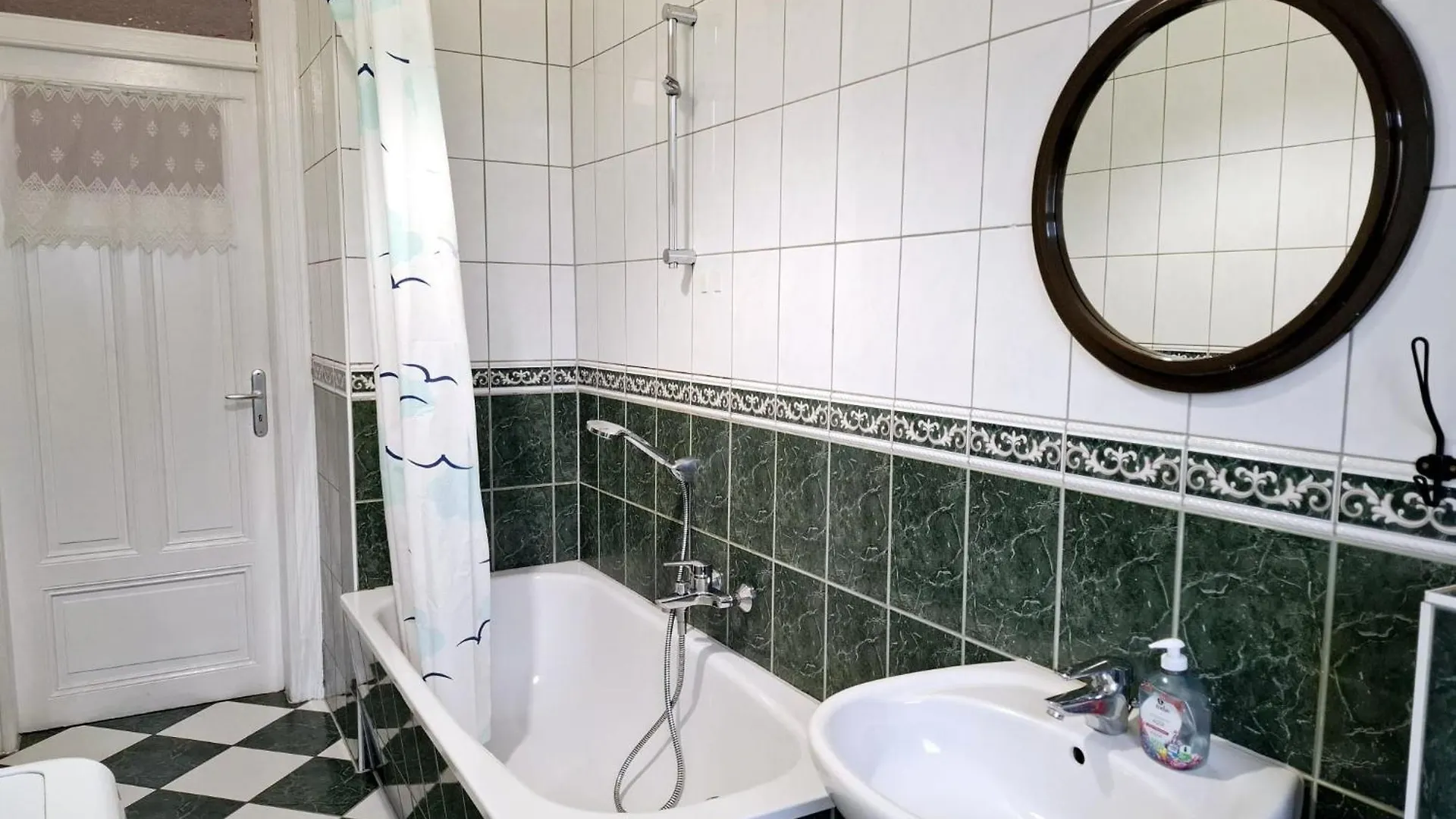 Apartament Altbau-Schmuckstueck An Der Karli Mit Riesigem Balkon Lipsk
